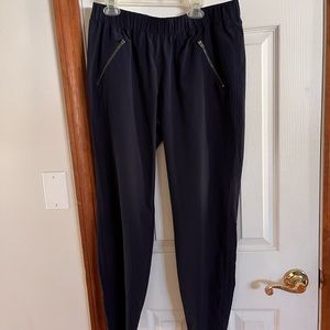 Athleta Navy Pull on Tapered Pants with Zippers